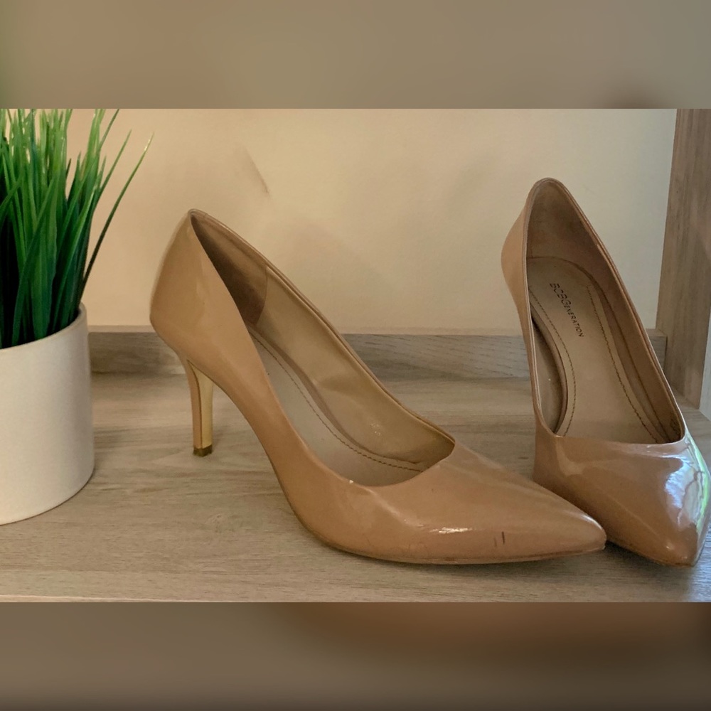 BCBG Generation Nude Pumps